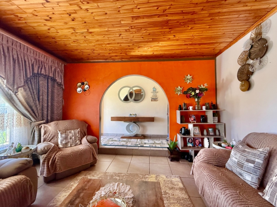 3 Bedroom Property for Sale in Campher Park Eastern Cape